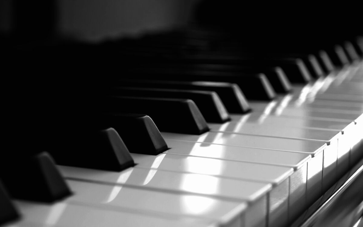 Private Piano Lessons (Grade 5-12) (30min time slots)
